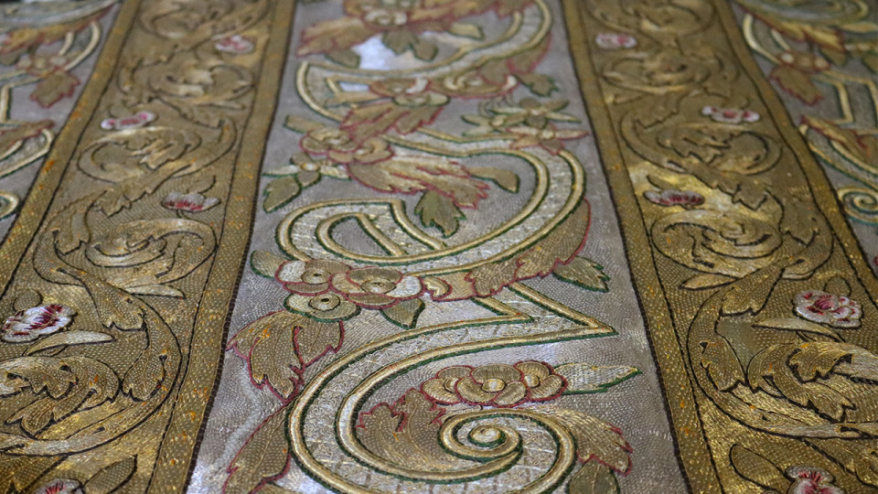 Dalmatique de l’ornement « Cotrel », Cathédrale Notre-Dame de Tournai, 1730-1734 - Copyright M. Gilbert et H. Malice